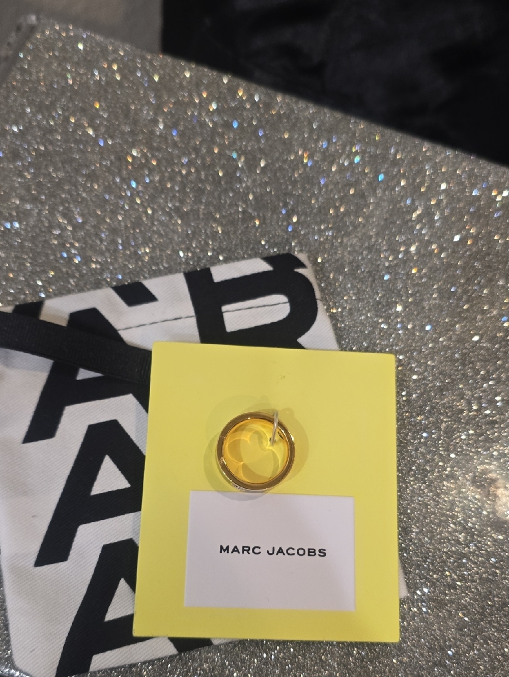 Marc Jacobs The Medallion Ring - Picture 8 of 10